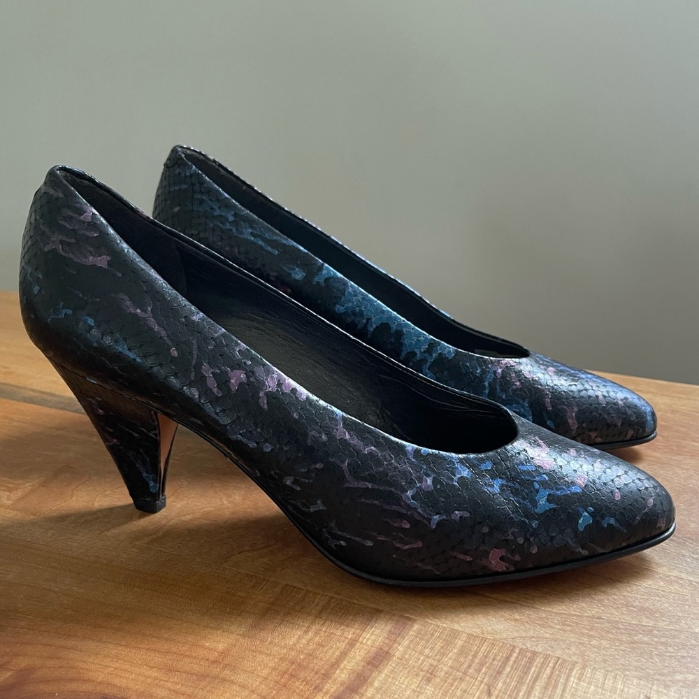 Vintage 80s Leather Snakeskin Maripe Heels Pumps Black Blue Purple 7.5 38.5